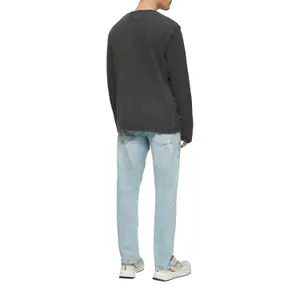 Mid-Rise Slim Jeans with Subtle Wash QS Rick image-5