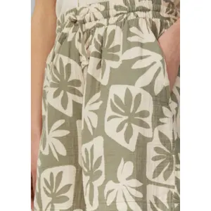 Elasticated Hem Patterned Muslin Top for Women QS image-3