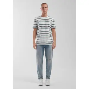 Relaxed Tapered Jeans QS image-1