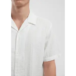 Cotton Seersucker Holiday Shirt QS image-3