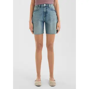 Women's shorts QS Mom image-6
