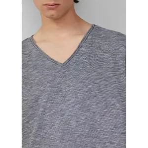 V-Neck T-Shirt in Flecked Yarn QS image-1