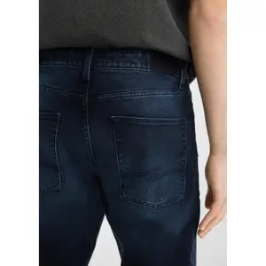 Regular Jeans with Zip Closure and Belt Loops QS Pete image-3