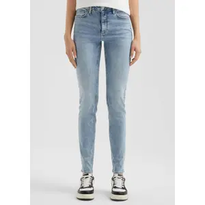 High-waisted skinny jeans for women QS Sadie image-6
