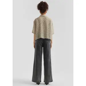 Short Sheer Dobby Structure Top with Three-Quarter Sleeves for Women QS image-4