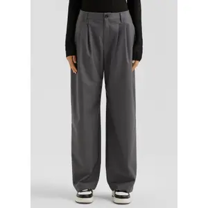 Wide Pleated Mid-Rise Trousers Women QS image-6