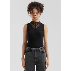 Lace High Neck Vest Women QS image-6