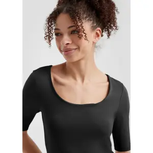 Women's Fitted Round Neck T-shirt QS image-3