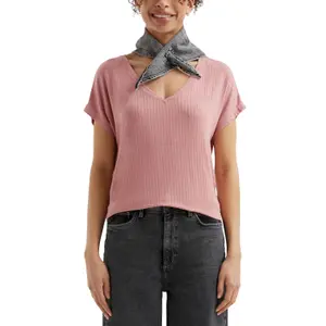 Women's Batwing Sleeve V-Neck T-Shirt QS image-2