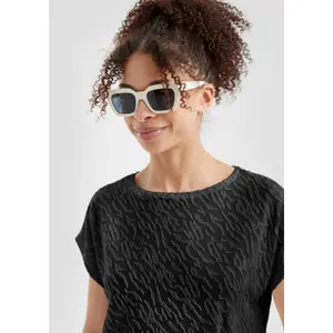 Oversized Devoured Pattern T-Shirt for Women QS image-3