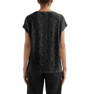 Oversized Devoured Pattern T-Shirt for Women QS image-5