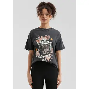 Women's Oversized Graphic Print T-Shirt QS image-6