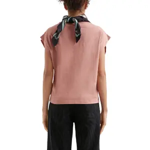 Women's Round Neck T-Shirt with Embroidery QS image-5