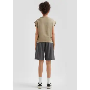 Women's Round Neck T-Shirt with Embroidery QS image-4