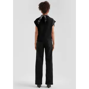 Women's Round Neck T-Shirt with Embroidery QS image-4