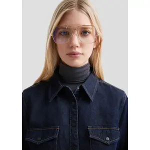 Women’s Fitted Denim Shirt with Patch Pockets QS image-3
