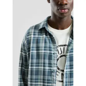 Flannel Long Sleeve Overshirt with Slit Cuffs QS image-3