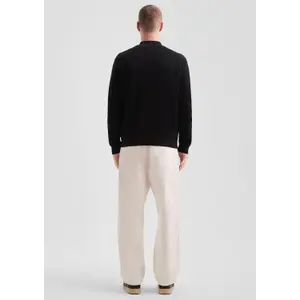 Fine Textured Pull Troyer QS image-4