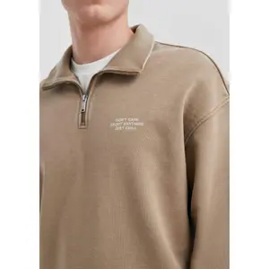 Washed Zip-Up Sweatshirt with High Collar and Chest Print QS image-3