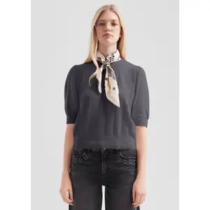 Classic Cut Knit Sweater Women QS image-6