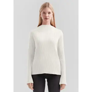 Ribbed Roll Neck Sweater Women QS image-6