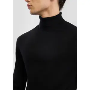 Ribbed turtleneck sweater QS Slim Fit image-3