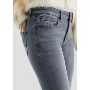 Casual Mid-Rise Slim Jeans for Women QS Catie image-3