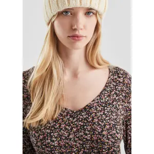 Ribbed V-Neck Jumper with All-Over Floral Pattern Women QS image-3