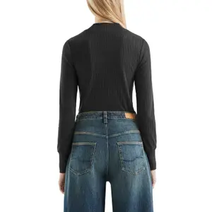 Women's Fitted Long Sleeve T-Shirt QS image-5