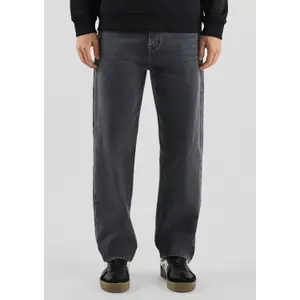 Mid-Rise Straight Jeans QS image-6
