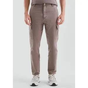 Mid-Rise Slim Fit Cotton Twill Cargo Trousers QS image-6