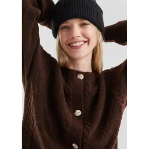 Women's cable knit cardigan QS image-3