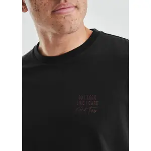 Basic Round Neck T-Shirt with Small Chest Motif QS image-3