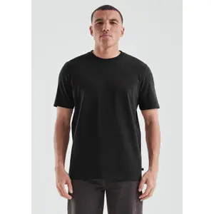Basic Round Neck T-Shirt with Small Chest Motif QS image-6