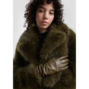 Women's Reversible Fur Coat QS Vanessa Mai image-3