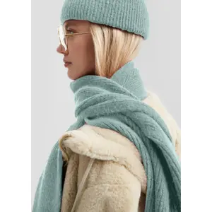 Comfortable Cuffed Hat for Women QS image-6