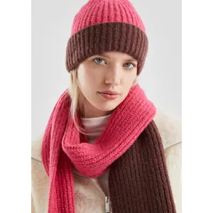 Comfortable Women's Beanie QS image-3