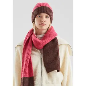 Comfortable Women's Beanie QS image-5