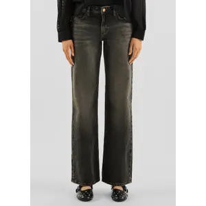 Mid-Rise Wide Leg Jeans for Women QS Catie image-6