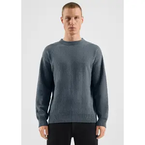Textured Pattern Knit Pullover QS image-6