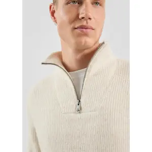 Knitted sweater QS Troyer Aspect image-3