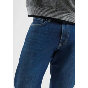 Regular Fit Mid-Rise Straight Leg Jeans QS Pete image-3