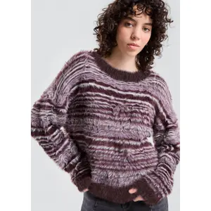 Women’s Striped Fuzzy Knit Oversized Pullover QS image-3