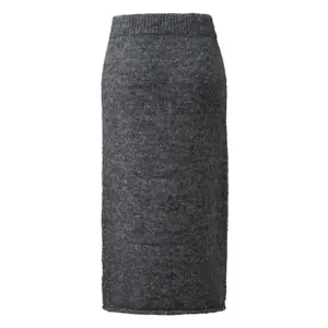 Women’s Fitted Midi Skirt in Marled Knit QS image-1