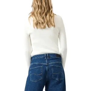 Women’s Fitted Ribbed Knit Pullover in Viscose Blend QS Slim Fit image-5