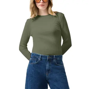 Women’s Fitted Ribbed Knit Pullover in Viscose Blend QS Slim Fit image-2