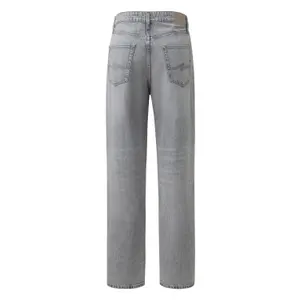 Ultra-Trendy Relaxed Straight Jeans QS image-1