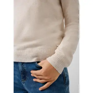 Comfortable Round Neck Pull for Women QS Regular Fit image-3