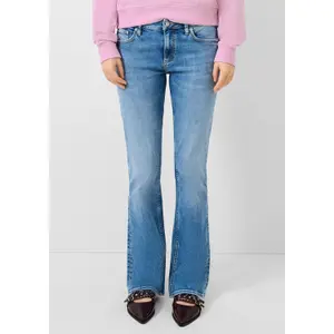 Modern Mid-Rise Bootcut Jeans for Women QS image-6
