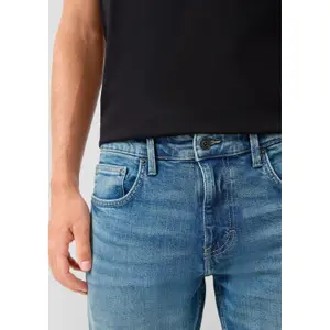 Mid-Rise Slim Jeans with Casual and Modern Fit QS image-3